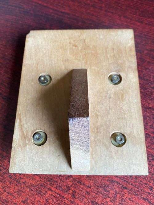 WW2 DEATH PLAQUE FOR 214694 GNR. V.E. BROWN -SA ARTILLERY