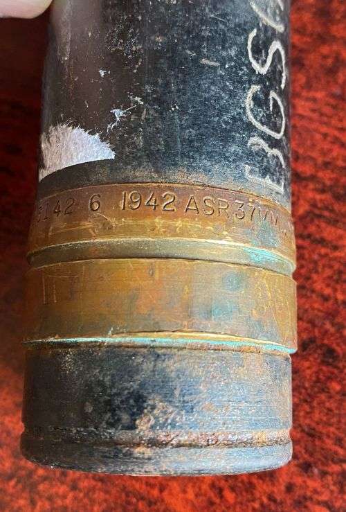 37MM TRACER PROJECTILE -DIAMETER AT THE BOTTOM 37 MM-HEIGHT 125 MM