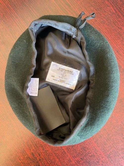 INFANTRY BERET-INSIDE RING MEASURES 57CM-VERY GOOD CONDITION