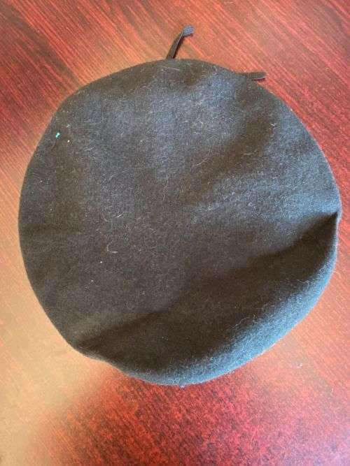INFANTRY BERET,SIZE 61-VERY GOOD CONDITION