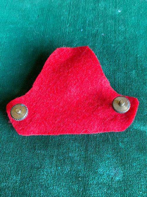 VRYSTAATSE STAATSARTILLERIE BERET BADGE-APPROVED IN 1962-2X SCREW LUGS