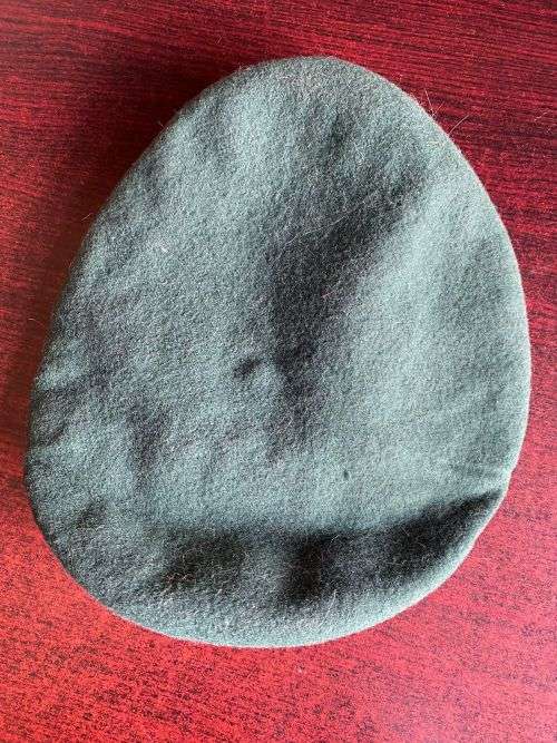 SA INFANTRY BERET DATED 1982-83-INSIDE RING MEASURES 54 CM-GOOD CONDITION