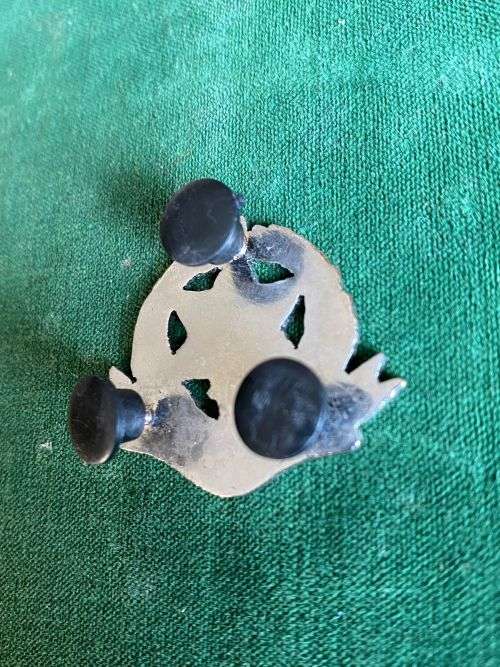 MILITARY POLICE BERET BADGE- 3 PINS