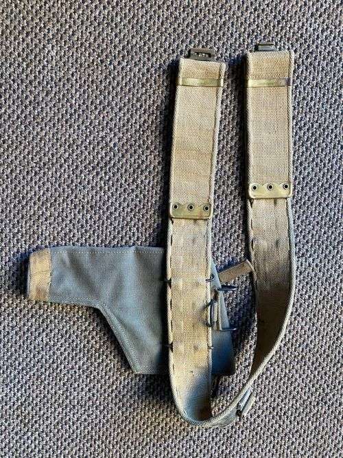 RHODESIAN PATTERN 64 WEBBING BELT AND HOLSTER-EXTENDED LENGTH FOR BELT IS 134 CM