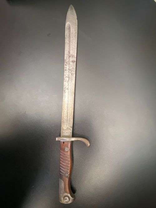 GERMAN S98/05 BAYONET-EXTENDED MUZZLE RING `EARS` AND SAW-BACK BLADE REMOVED-MAKER STAMPED C.G. HAEN