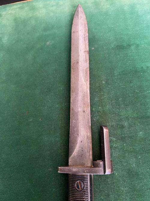 FN FAL RIFLE BAYONET WITH NO SCABBARD-OVERALL LENGTH 314 MM