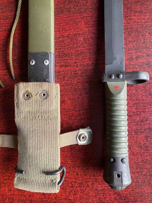 AUTHENTIC MODEL L CETME BAYONET-USED BY THE SPANISH DURING THE LATE 1980`S AND EARLY 1990`S-IT HAS A