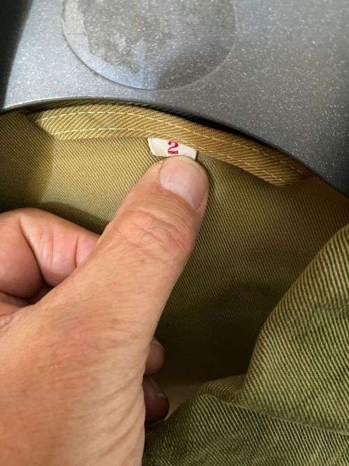 RHODESIAN CAMO JACKET-SIZE MEDIUM-LARGE-MEASURES 60CM ARMPIT TO ARMPIT-BATTLE WORN BUT GOOD CONDITI