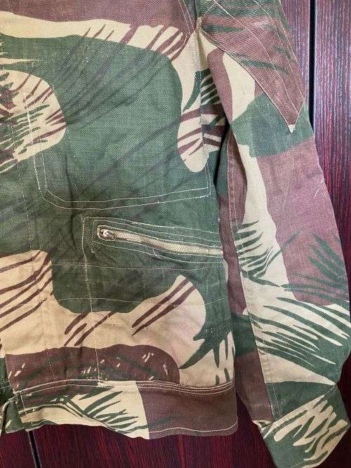 RHODESIAN CAMO OFFICERS MODIFIED JACKET-SIZE MEDIUM TO LARGE-MEASURES 56 CM ARMPIT TO ARMPIT-NAMED A