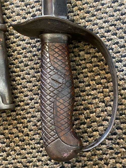 JAPANESE WW1/WW2 TYPE 32 CAVALRY SWORD AUTHENTIC AND ORIGINAL-THE BLADE IS CRAFTED FROM HIGH CARBON
