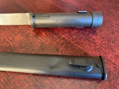 VERY RARE R4 PROTOTYPE BAYONET WITH BLOCKED GAS PARTS-ONLY 920 OF THEM WERE COMPLETED-A FULL 9 PAGE