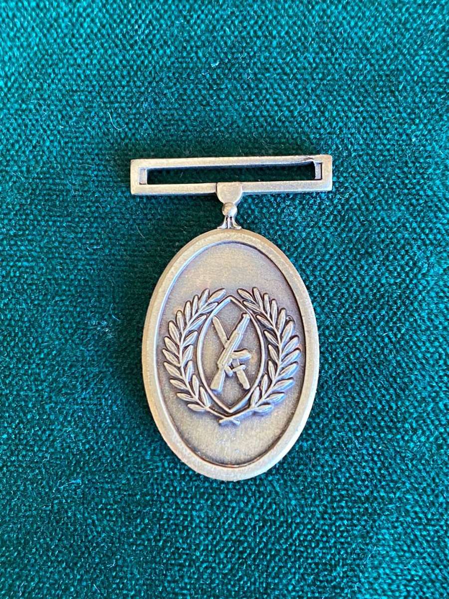 MINIATURE APLA 10 YEAR SERVICE MEDAL IN BRONZE- NO RIBBON