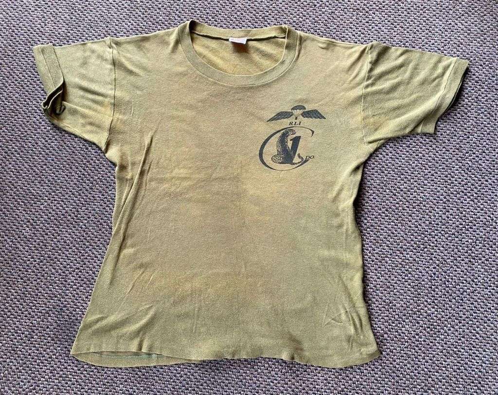 RHODESIAN RLI T-SHIRT MONOGRAM-MAKERS LABEL-SIZE MEDIUM-MEASURES 53 CM ARMPIT TO ARMPIT