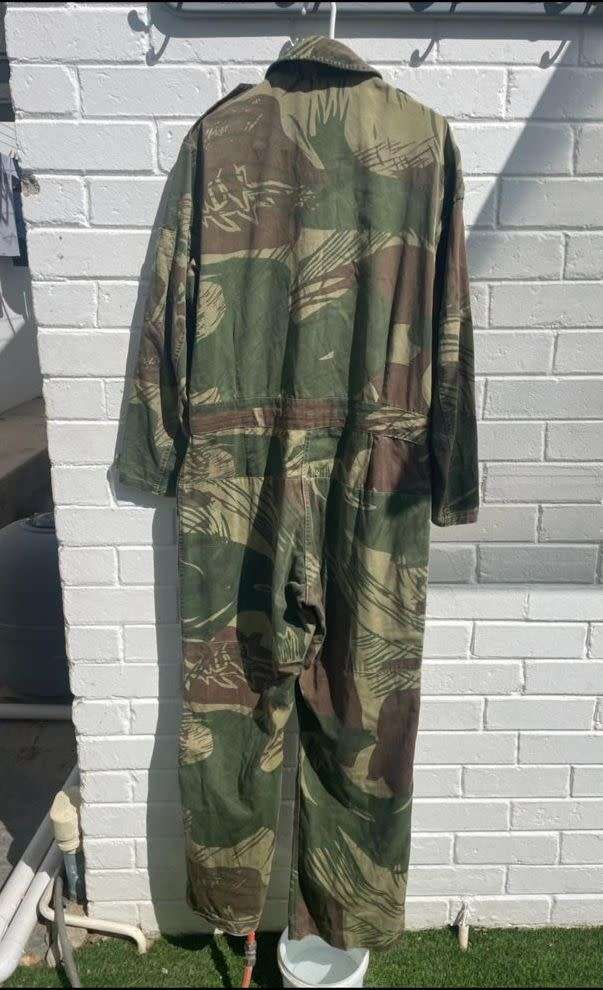 RHODESIAN HELICOPTER PILOTS OVERALL WITH PARATROOPER WING-WORN 1960`S-1980-FIRST ONE I EVER HAD WITH