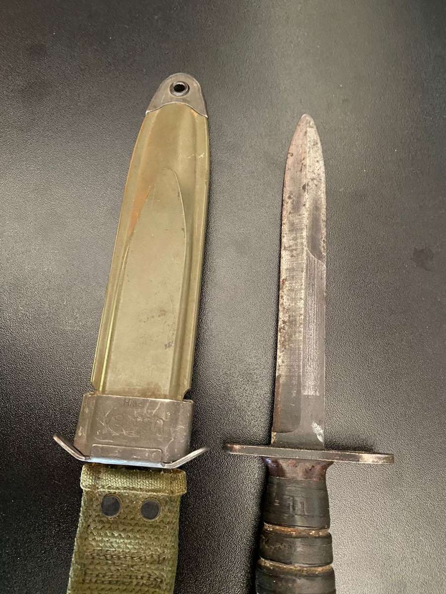 USA WW2 M4 CAMILLUS BAYONET FOR THE M1 CARBINE-GOOD CONDITION,CONSIDERING AGE