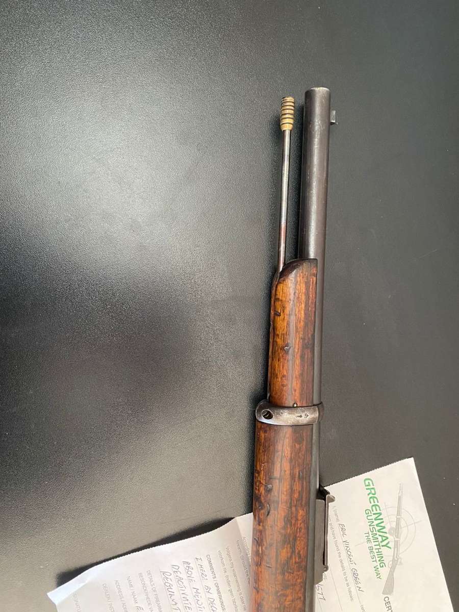 BOER WAR PERIOD(DATED 1883)450/577 CALIBRE,BOLT ACTION MARTINI HENRY CARBINE IN GOOD CONDITION-DEACT