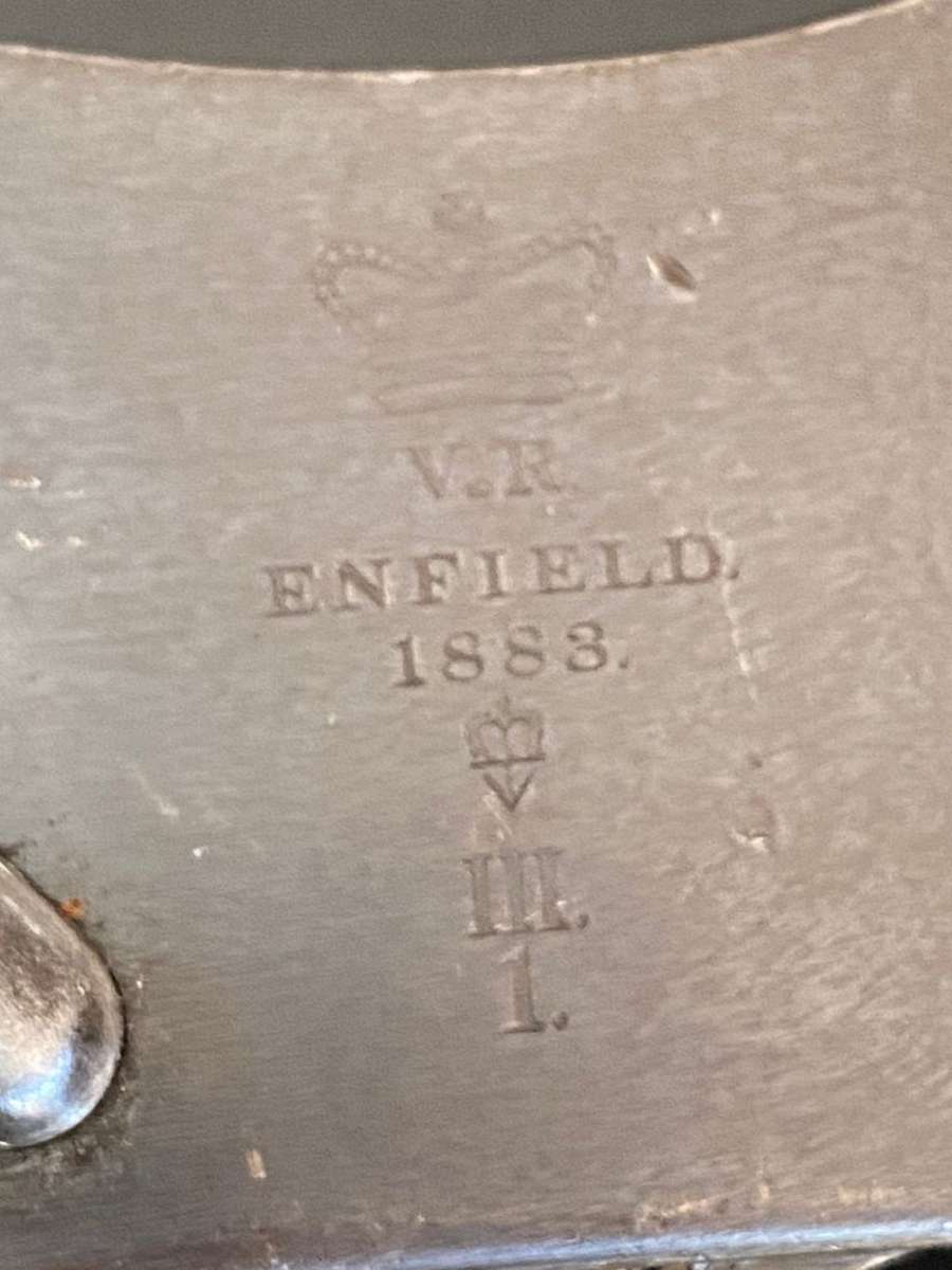 BOER WAR PERIOD(DATED 1883)450/577 CALIBRE,BOLT ACTION MARTINI HENRY CARBINE IN GOOD CONDITION-DEACT