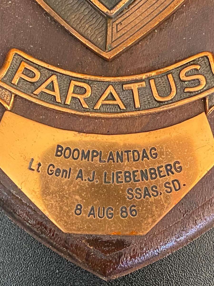 A PLAQUE TO LT. GENL. A.J. LIEBENBERG SSAS.SD. 8 AUG 86