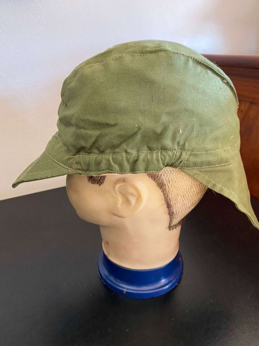 ORIGINAL RECCE SWALLOW TAIL CAP-COMES WITH PAPER LABEL ON THE INSIDE WITH CODE FOR CROSS REFERENCE