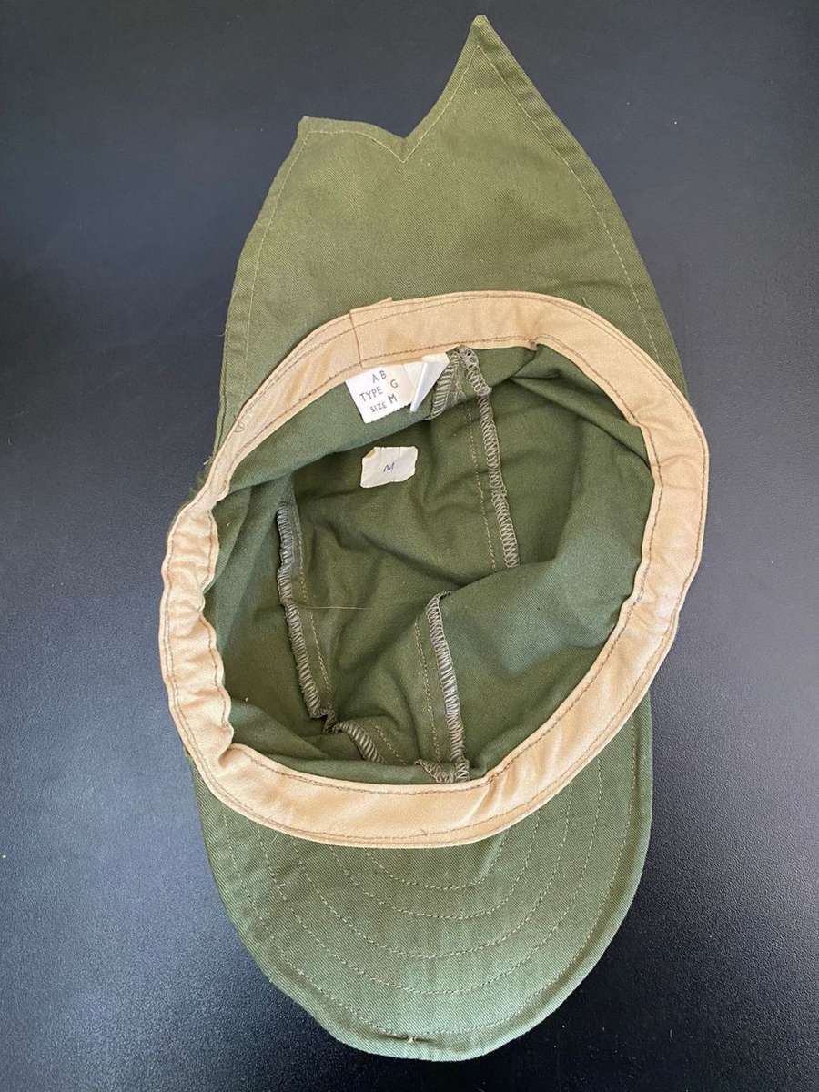 ORIGINAL RECCE SWALLOW TAIL CAP-COMES WITH PAPER LABEL ON THE INSIDE WITH CODE FOR CROSS REFERENCE