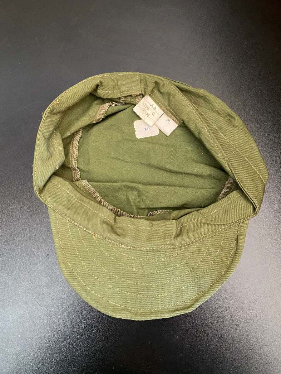 ORIGINAL RECCE,OLIVE GREEN CAP COMES WITH PAPER LABEL ON THE INSIDE WITH CODE FOR CROSS REFERENCE