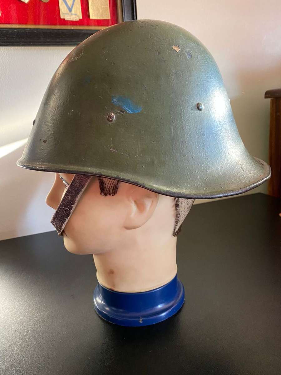 DUTCH WW2 HELMET-SCARCE