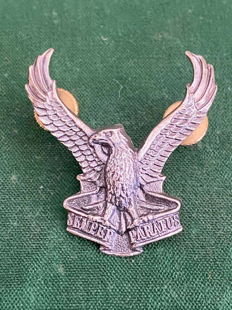 SWA AIR FORCE OXIDISED SILVER CAP BADGE- 2X SCREW LUGS