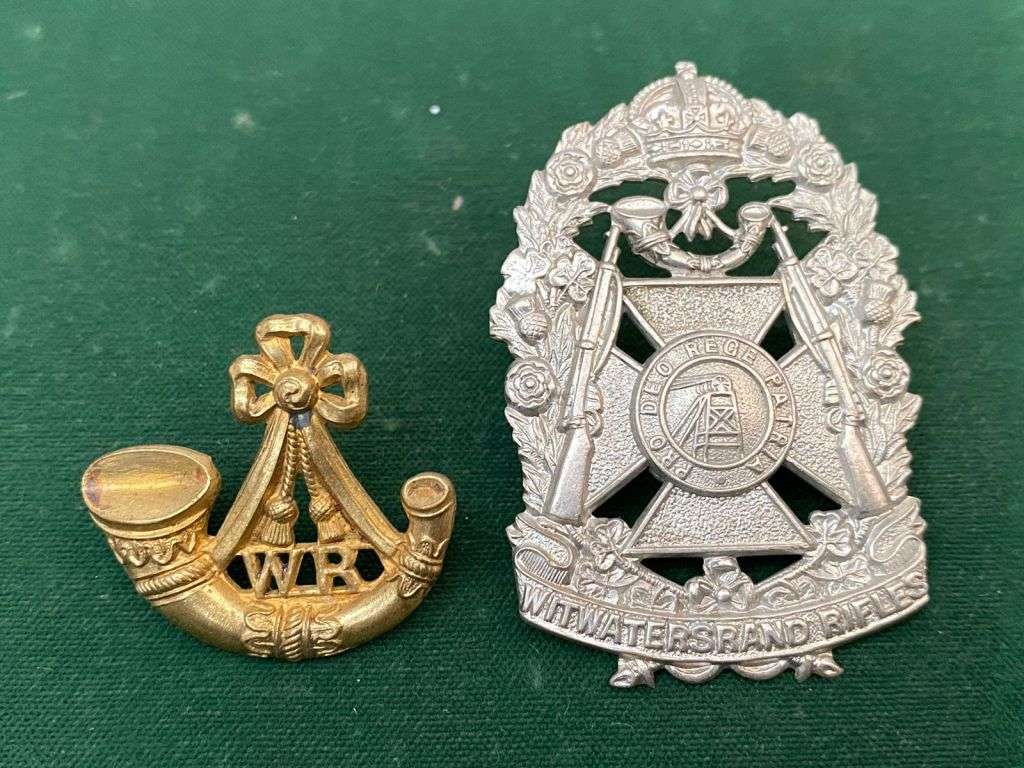 WITWATERSRAND RIFLES HELMET PLATE AND ONE COLLAR-WORN 1913-1963-LUGS COMPLETE