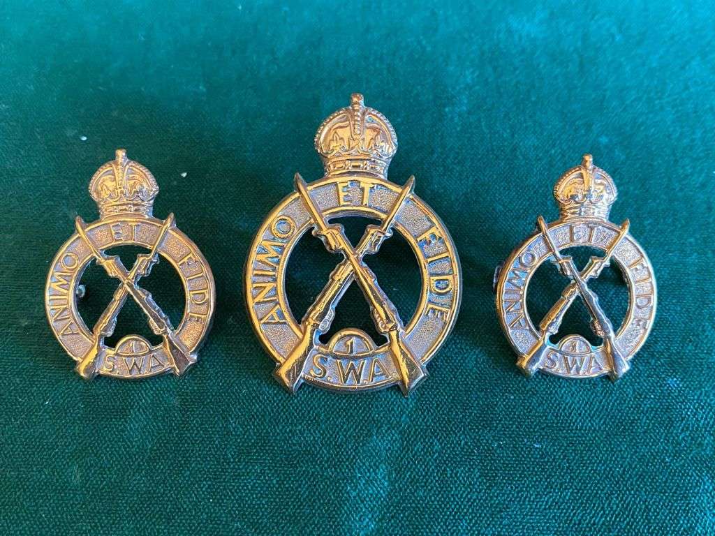 1 SWA INFANTRY BATTALION CAP AND COLLARS-WORN 1940-1945