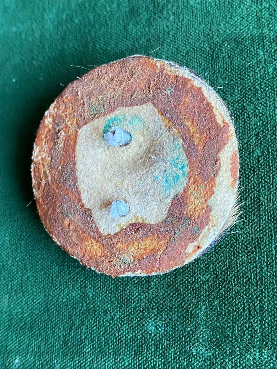 REGIMENT ERONGO 2ND TYPE CAP BADGE-WORN POST 1973-SCARCE WITH BACKING