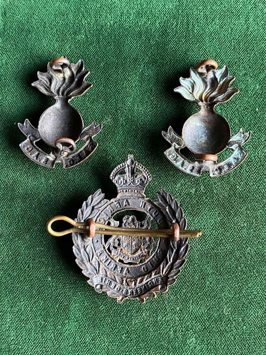 SA ENGINEERS DARKENED BRASS CAP AND COLLARS-WORN 1922-26-LUGS INTACT