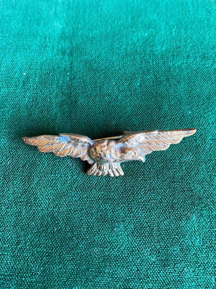 SAAF EAGLE WORN ABOVE CHEVRONS-WW2-STICK PIN