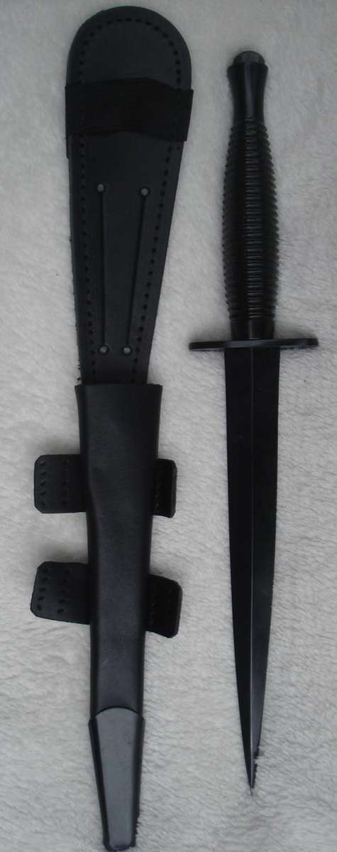 RECCE - FAIRBAIRN SYKES COMMANDO DAGGER & SHEATH.