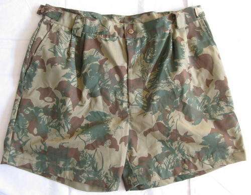 SAP TASK FORCE 2ND PATTERN CAMO SHORTS.  SIZE LARGE - WAIST 89CM(35 INCHES).