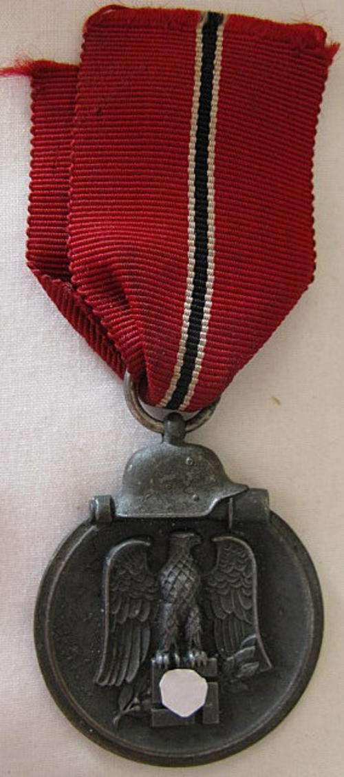 GERMAN EASTERN FRONT "FROZEN MEAT" MEDAL.  FOR SERVICE ON THE RUSSIAN FRONT 1941-42.