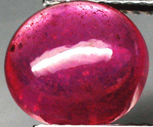 *** STUNNING STRAWBERRY RED RUBY CABOCHON - 3.53 CT ***