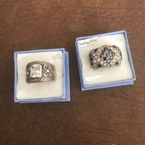 Silver jewellery set