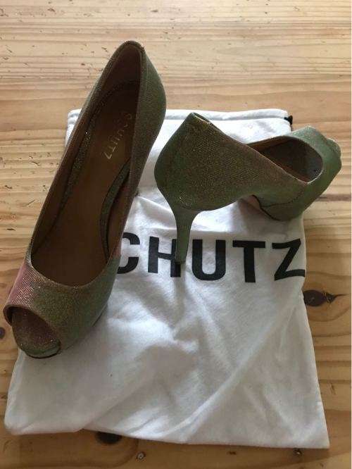 Schutz Metallic heels