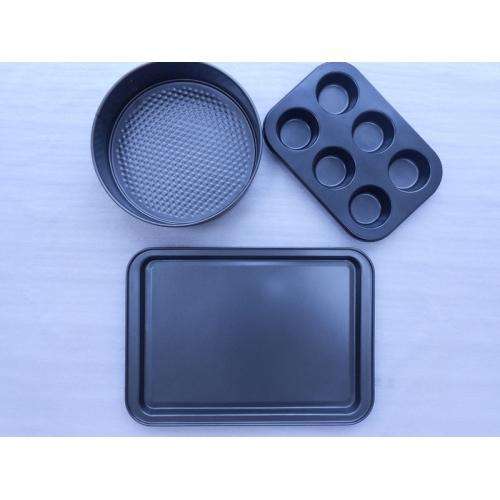 This non stick 3 piece set is perfect for all your cake baking needs