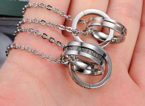 Elegant 316L Stainless Steel Eternal Love Diamante Link Chain Necklace for Men in Gift Box