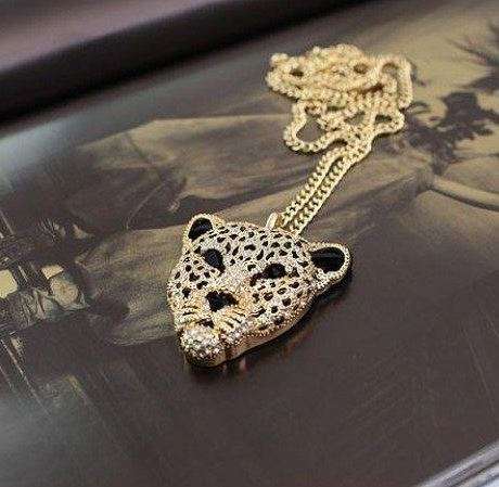 Elegant Gold / Silver Leopard Head Chain Necklace With Austrian Crystals in Complimentary Gift Box