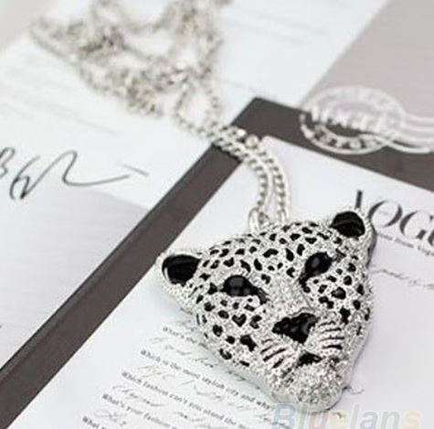 Elegant Gold / Silver Leopard Head Chain Necklace With Austrian Crystals in Complimentary Gift Box