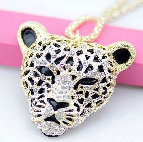 Elegant Gold / Silver Leopard Head Chain Necklace With Austrian Crystals in Complimentary Gift Box