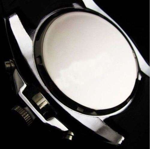 Elegant & Sporty V6 Stainless Steel & Silicone Men's Quartz Wrist Watch in Black & Silver