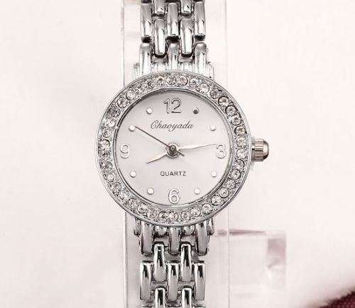 Elegant Ladies Silver Rhinestone Stainless Steel Analog Quartz Wrist Watch in Gift Box