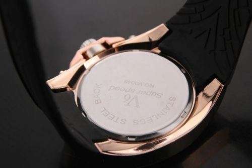 Elegant & Sporty V6 Stainless Steel & Silicone Men's Quartz Wrist Watch in Black & Gold