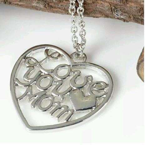 Elegant Silver Plated Jewelry Set With Love You Mom Heart Pendant in Complimentary Gift Box