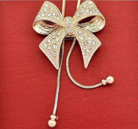 Elegant Bowknot Necklace With Swarovski Crystals in a Complimentary Gift Box