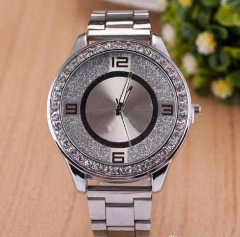 Elegant Ladies Crystal Diamante Quartz Wrist Watches in Gold or Silver
