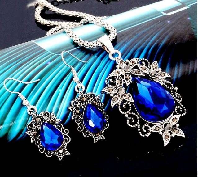 Elegant Vintage Silver Blue OR Red Cubic Zirconia Jewelry Set in Complimentary Gift Box